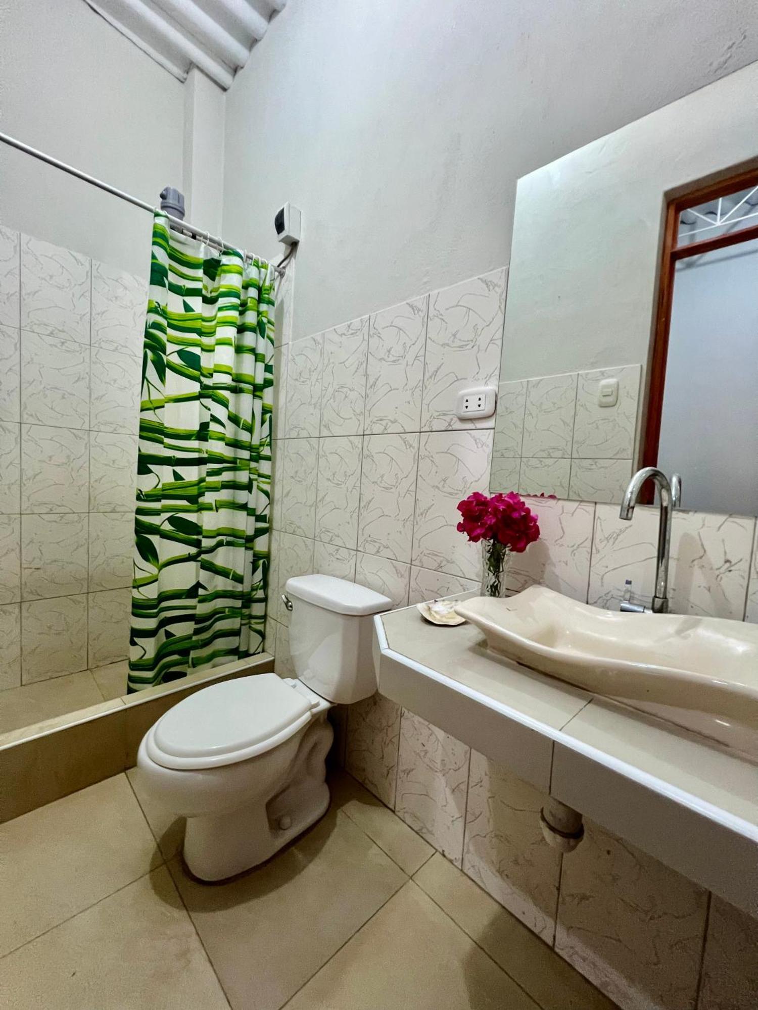 Stone House Mancora Hostel Kültér fotó