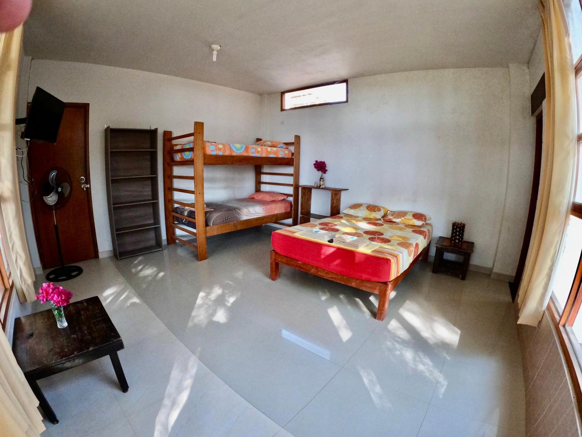 Stone House Mancora Hostel Kültér fotó